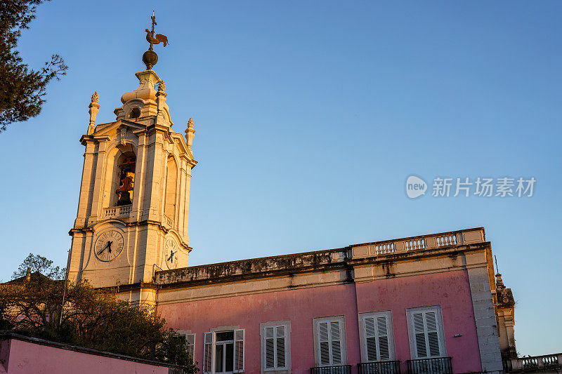 葡萄牙里斯本Capela de Nossa Senhora das Necessidades教堂的钟楼